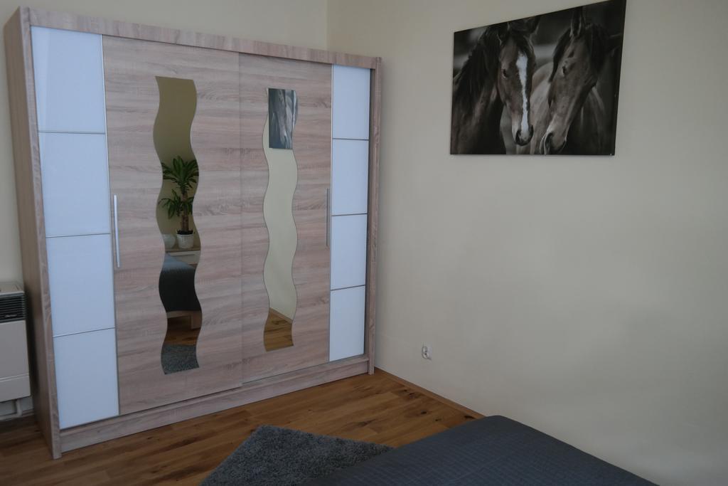 Apartamenty Marco - Stare Miasto - Super Wi Fi Krasków Eksteriør bilde